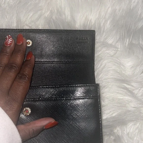 Furla Classic Flap Continental Leather Wallet EUC - Picture 11 of 15